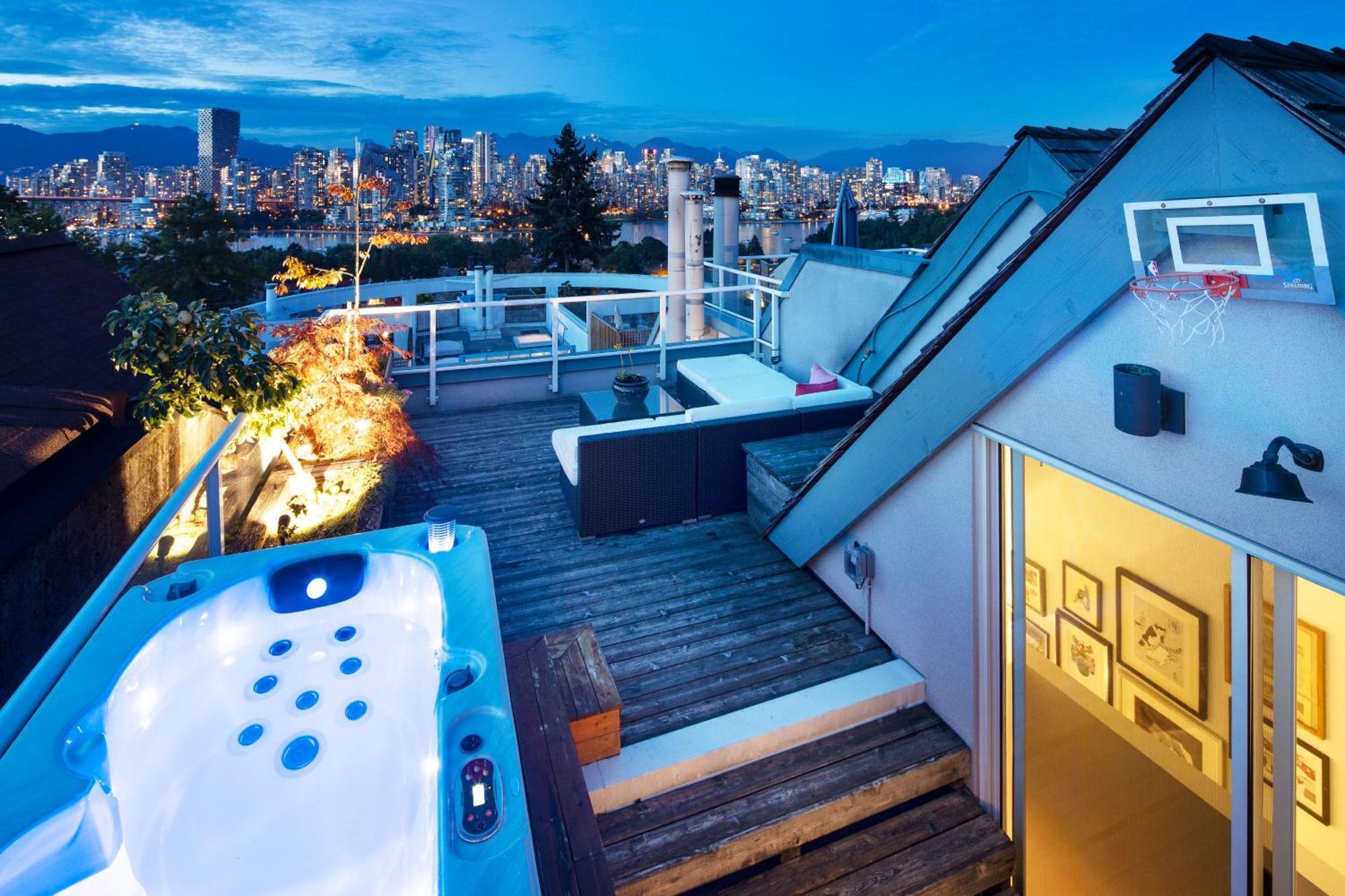 Stunning Views Penthouse Suite Vancouver Exterior foto